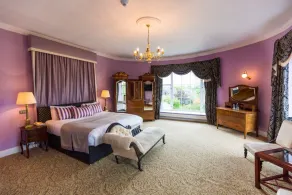 Castle Oaks House Hotel - Room