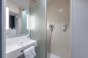 B&B HOTEL Bordeaux Centre Gare Saint-Jean - Salle de bain