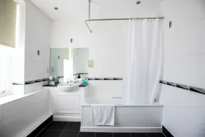 White Lion Royal Hotel - Badezimmer