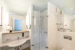 ABION Spreebogen Waterside Hotel Berlin - Bathroom