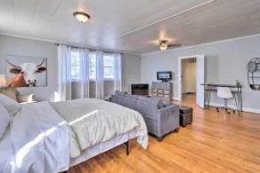 Birmingham Vacation Rental: 9 Miles to Downtown! - Interior