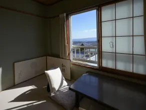 Shiroyama Ryokan - Room