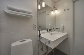 Scandic Meilahti - Bathroom