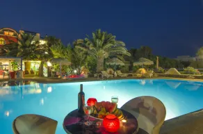 Pantheon Hotel - Pool