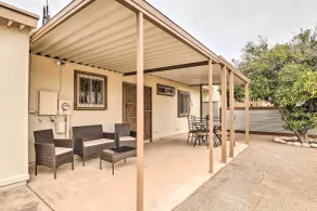Sunny Tucson Abode w/ Fire Pit 9 Mi to U of A - Innvendig