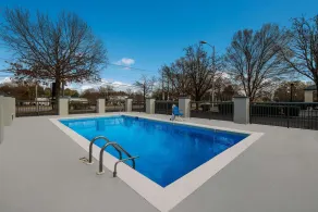 Quality Inn & Suites Aiken South - Piscine