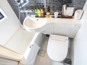 HOTEL LiVEMAX Kyoto Teramachidori - Bathroom