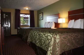 Baymont by Wyndham Pigeon Forge near Island Drive - Room