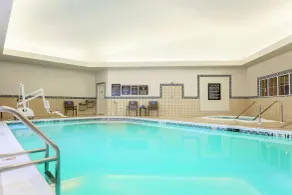 Homewood Suites Melville - Pool
