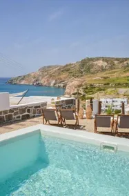 Avgerinos Deluxe Rooms - Piscina