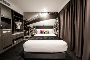Sage Hotel James Street - Room