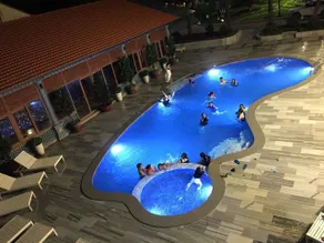 Trân Châu Beach & Resort - Pool