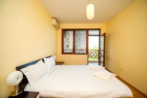 Lighthouse Apartments & Villas - Room