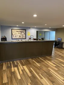Super 8 by Wyndham Independence KS - Lobby