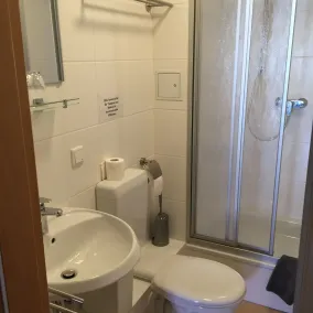 Frankenstube - Bathroom