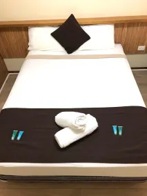 Angel's Rest Motel - Room