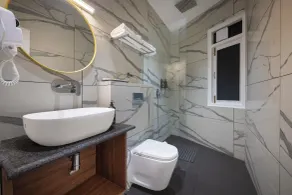 Hotel Mountain Mirage - Badezimmer