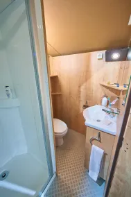 Camping de la Tête Noire - Badeværelse