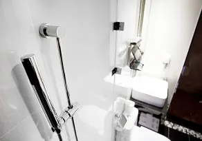 Royal Group Hotel Ho Yi Branch - Room