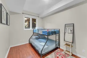 2 BR Townhouse with Patio Terrace - Camera