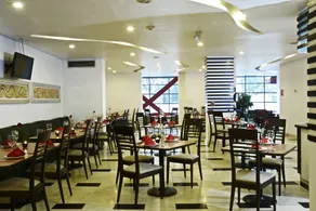 Suites Plaza Florencia - Restaurante