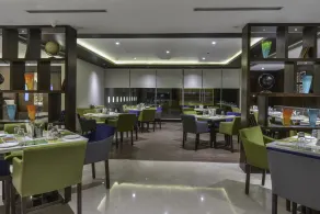 Lemon Tree Hotel Jammu - Restaurant