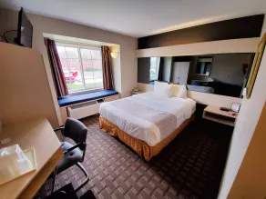 Americas Best Value Inn & Suites Racine - Chambre