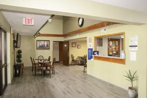 Super 8 by Wyndham Harrison AR - Lobby