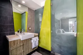The Moment Hotel - Salle de bain