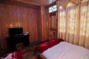 Tengchong Ginkgo Village Bencai Hotel - Room