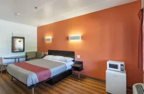 Motel 6-Bedford, TX - Fort Worth - Quarto