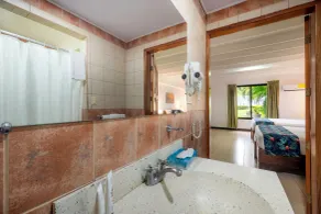 Jaco Laguna Resort & Beach Club - Bathroom