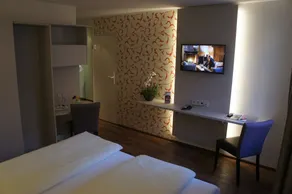 Stadthotel Engel - Chambre