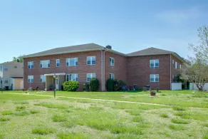 Walk to Parks & Marina! Waterfront Cambridge Condo - Innvendig