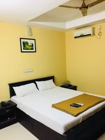 New Queens Residency - Quarto
