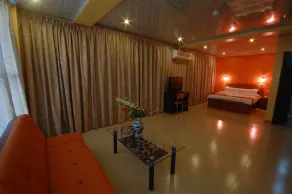 A&A Plaza Hotel - Room