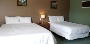 99 Mile Motel - Chambre