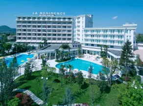 Hotel La Residence & Idrokinesis - Thermal Rehab - Piscine