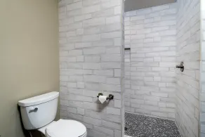 Ski Inn Taphouse Hotel - Salle de bain