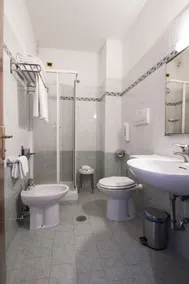 Hotel Santa Lucia - Badeværelse