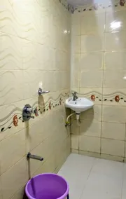 City Inn - Bathroom