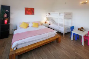 Modern and Cosy 5 Rooms Penthouse With Stunning View - Zimmer