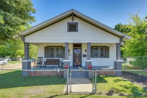 Quiet Home Near I-49, Downtown & 2 Hospitals - Interior