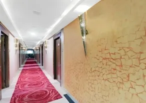 Hotel Vishwanath Palace - Lobby