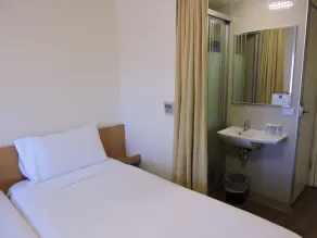 ibis Budget Sydney Olympic Park - Room