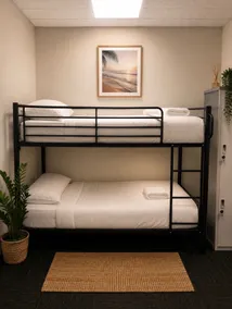 Brunsi Hostel - Camera