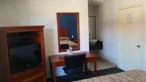 Hotel Azteca Inn - Quarto