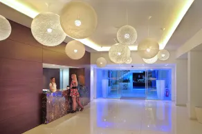 Nelia Beach Hotel & Spa - Réception