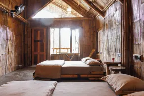 KaatiKaadu - Room