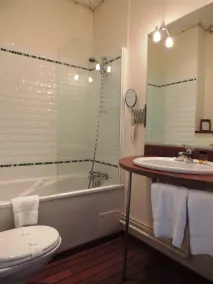 Hôtel Aux Tamaris Roscoff - Salle de bain